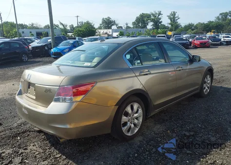 2008 Honda Accord 2.4 Ex-L from USA, damaged, VIN 1HGCP26838A023264